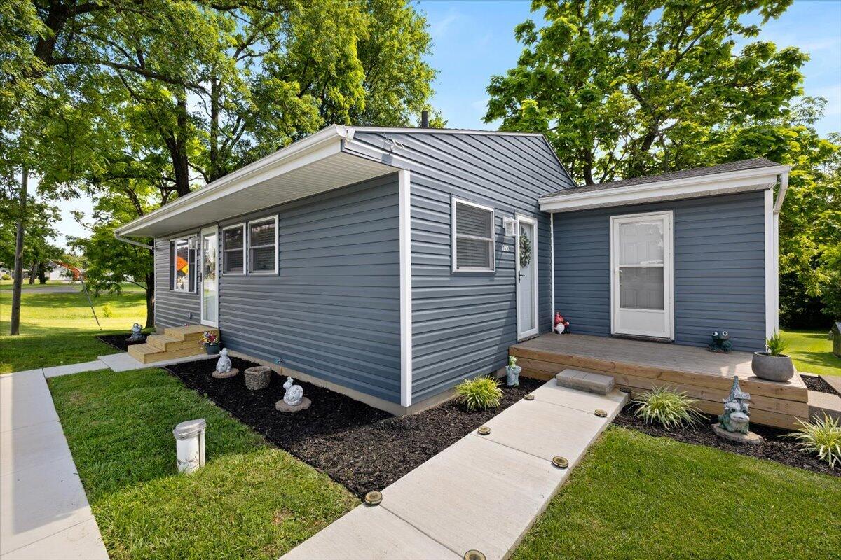 1610 Troy Road Springfield, OH 45504 - Photo 28 of 44 09-3I3A5476