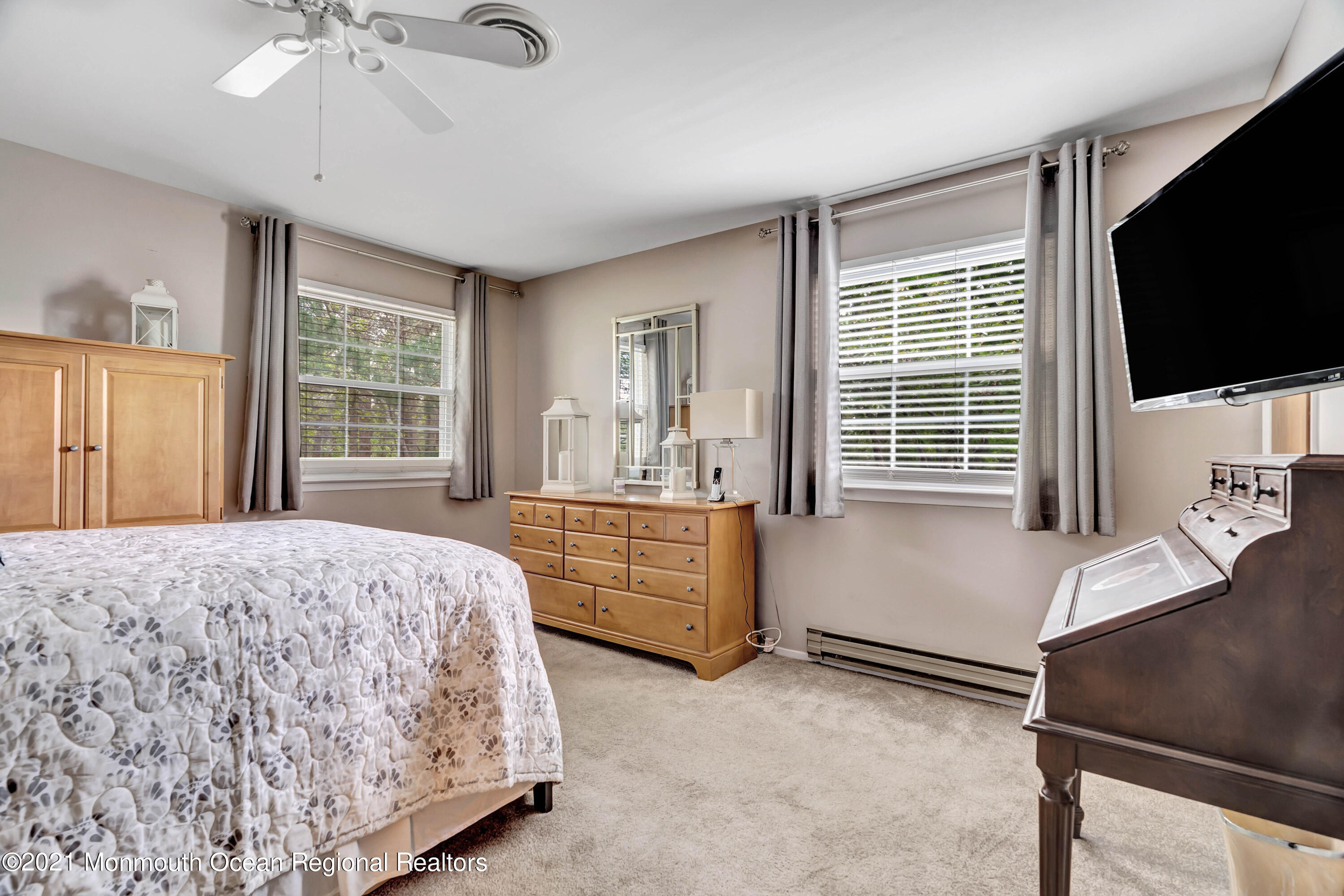 47 B Medford Road Whiting, NJ 08759 - Photo 19 of 26 4 (5)