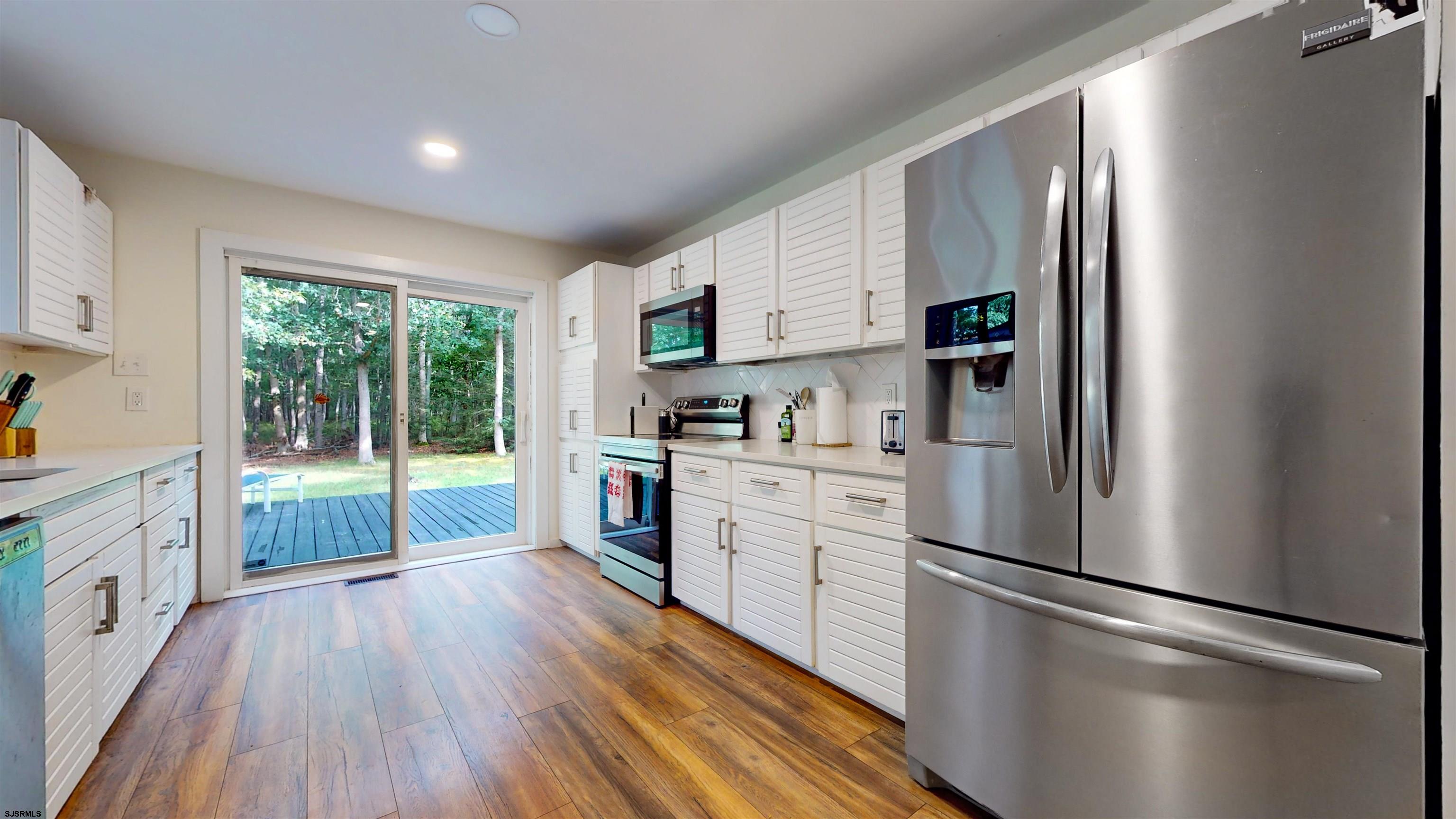 504 South Pitney Road Galloway Township, NJ 08205 - Photo 4 of 34 Gallery Image 4