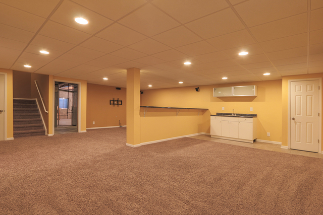805 Myers Road Sugar Grove, IL 60554 - Photo 24 of 27 a view of an empty room with a kitchen