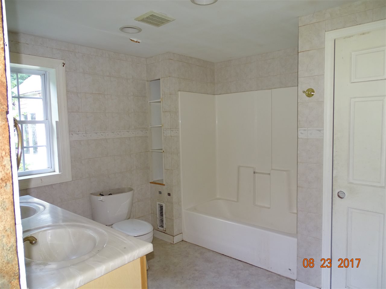 72 Main Street Andover, NH 03216 - Photo 12 of 17 Gallery Image 12