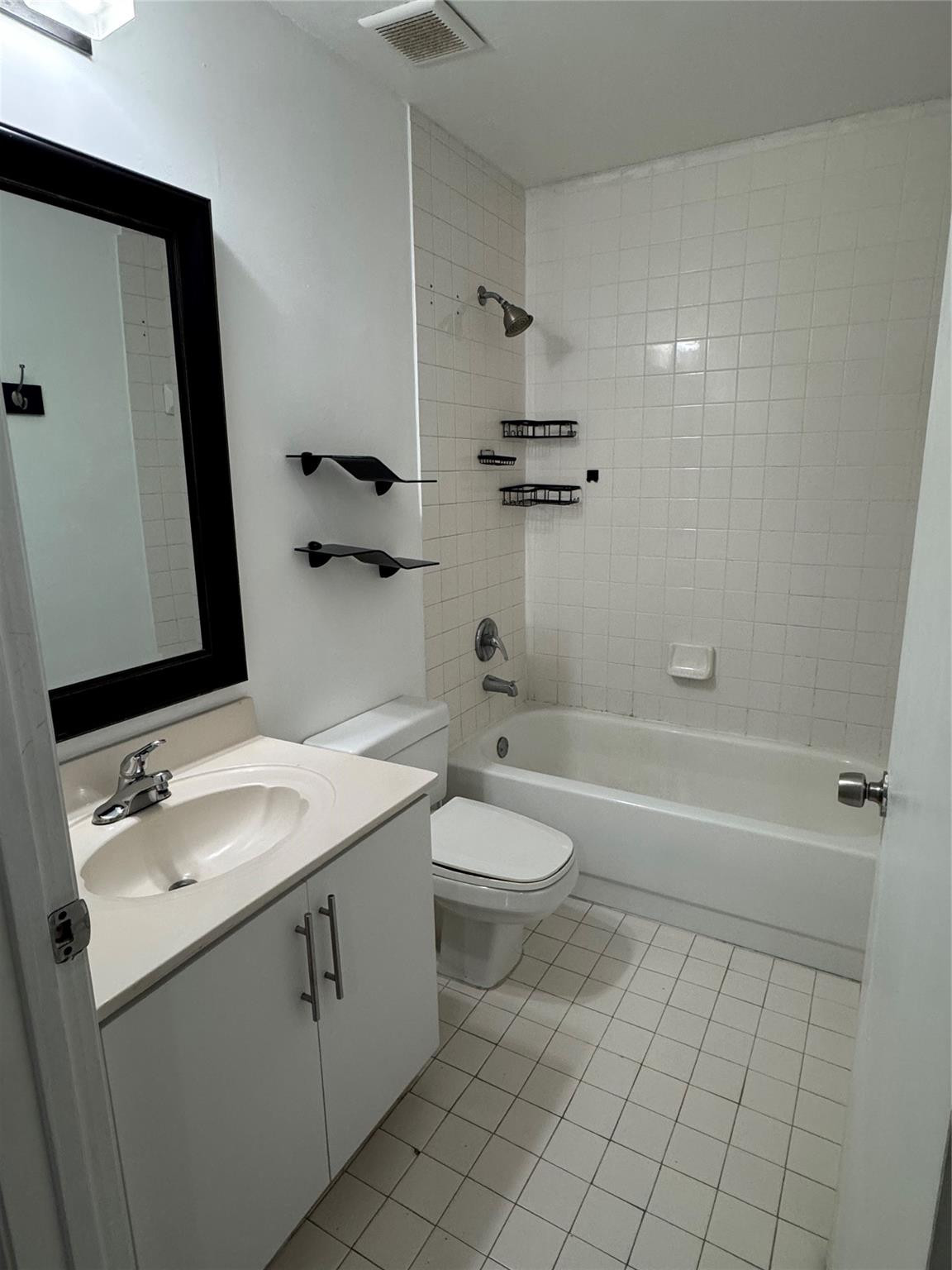 7420 West 20th Avenue, Unit 246 Hialeah, FL 33016 - Photo 11 of 24 Photo 11