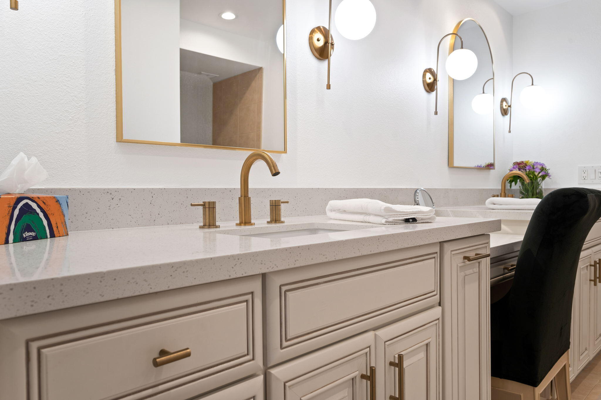 45835 Pawnee Road Indian Wells, CA 92210 - Photo 22 of 46 a bathroom with a sink and a mirror
