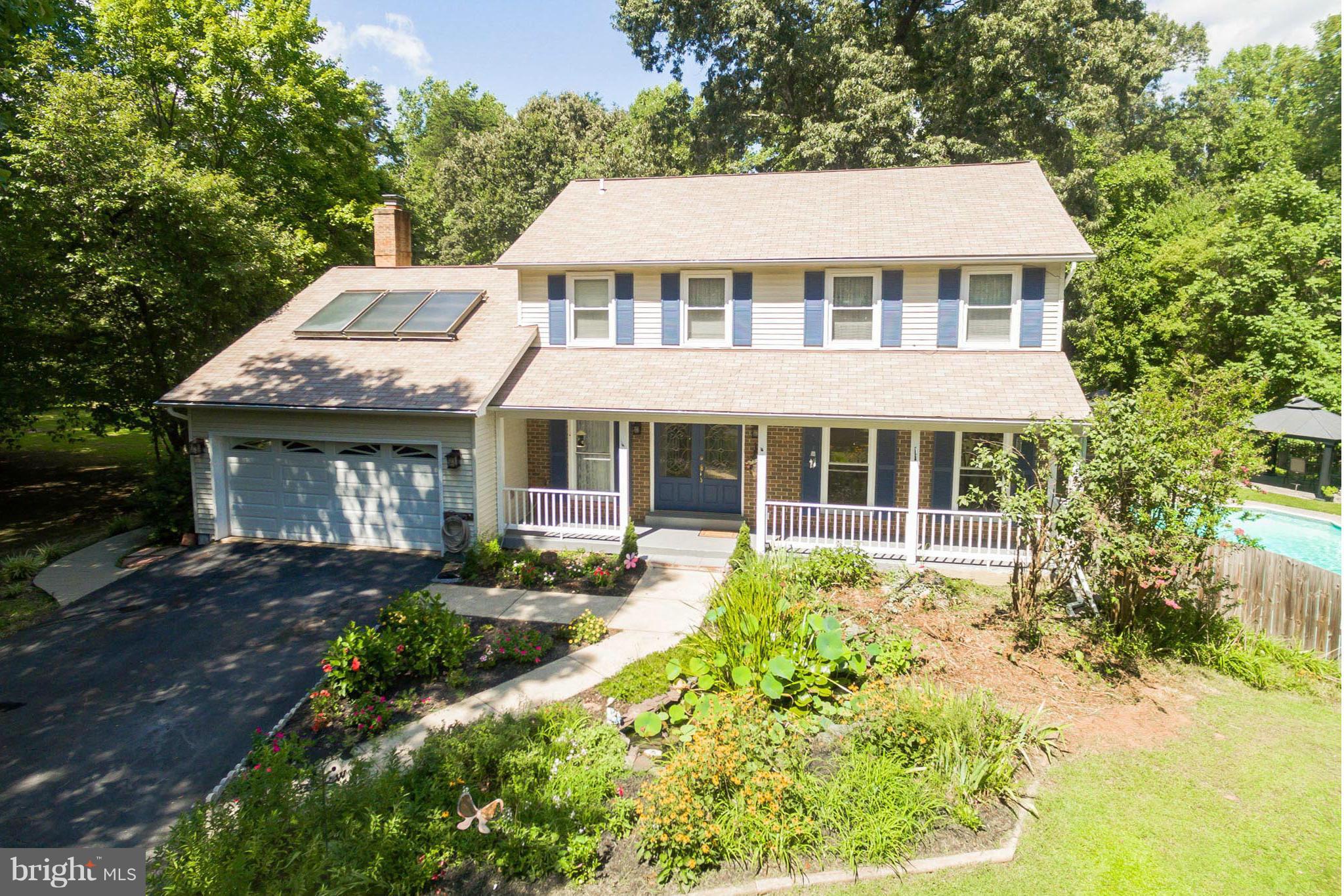8150 Sinclair Mill Road Manassas, VA 20112 - Photo 1 of 30 Exterior (Front)