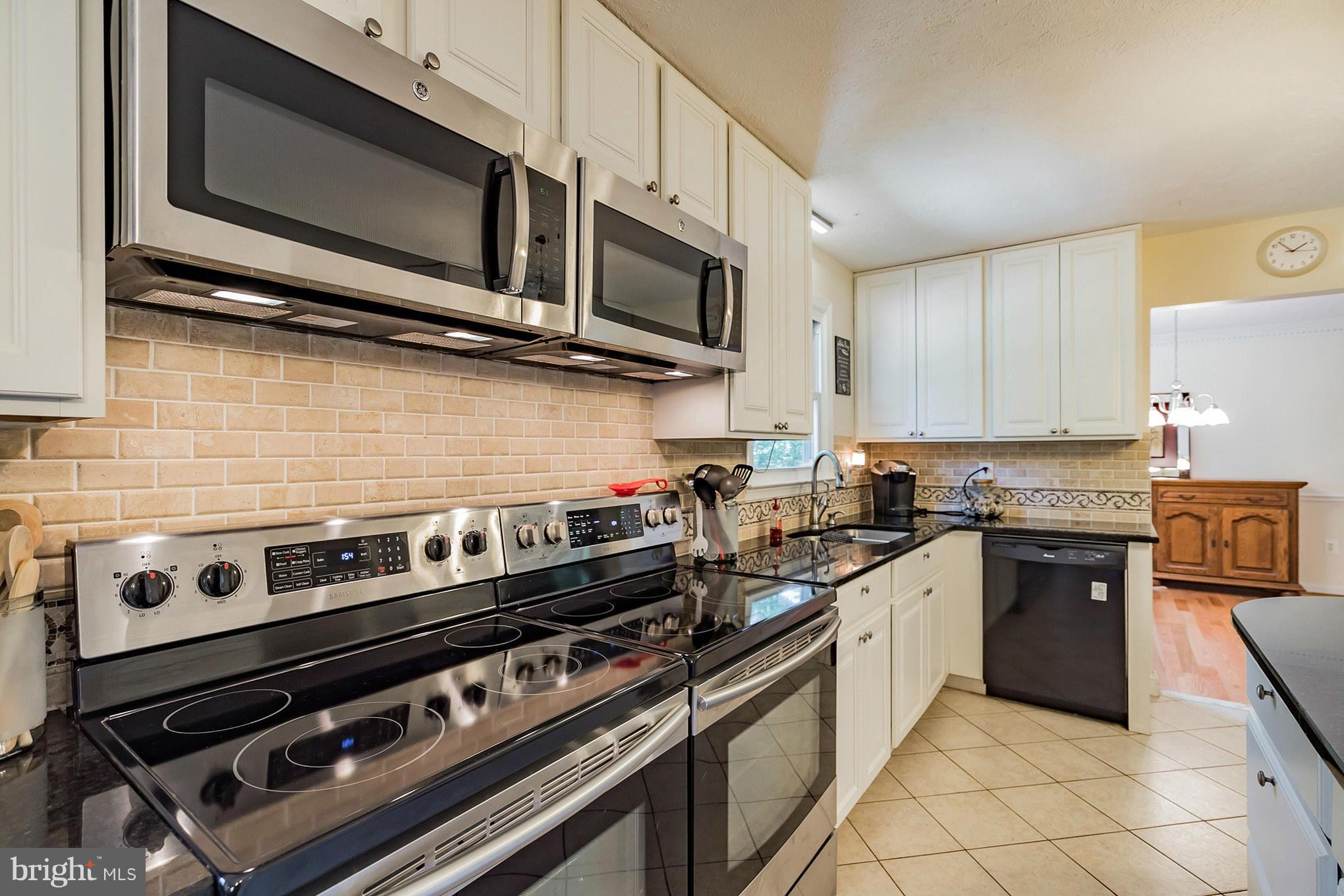 8150 Sinclair Mill Road Manassas, VA 20112 - Photo 6 of 30 Kitchen