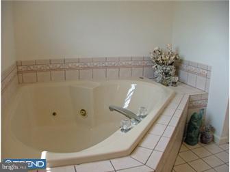 2175 Upper Stump Road Perkasie, PA 18944 - Photo 10 of 12 Gallery Image 10