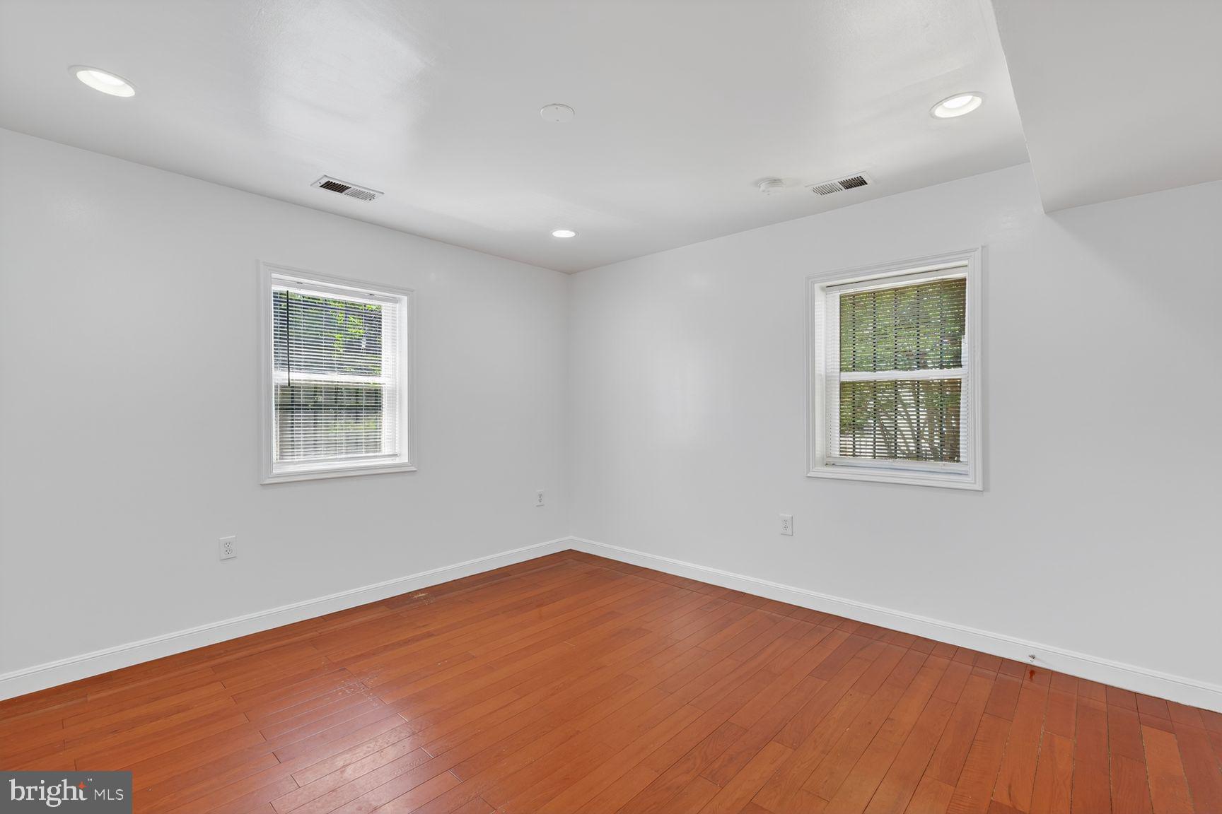 2913 8th Street Southeast, Unit 3101 Washington, DC 20032 - Photo 14 of 33 Primary Bedroom