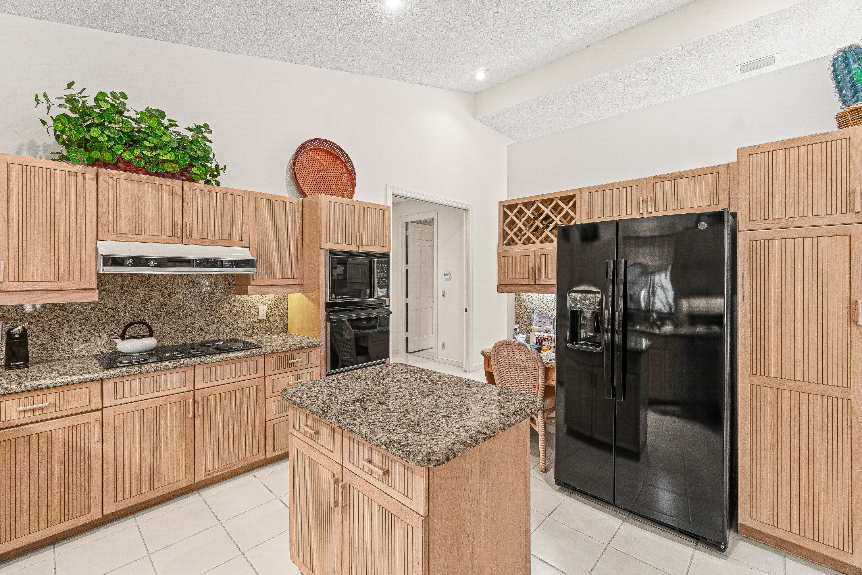2250 Northwest 59th Street Boca Raton, FL 33496 - Photo 7 of 22 014-2250Northwest59thStreet-BocaRaton-FL