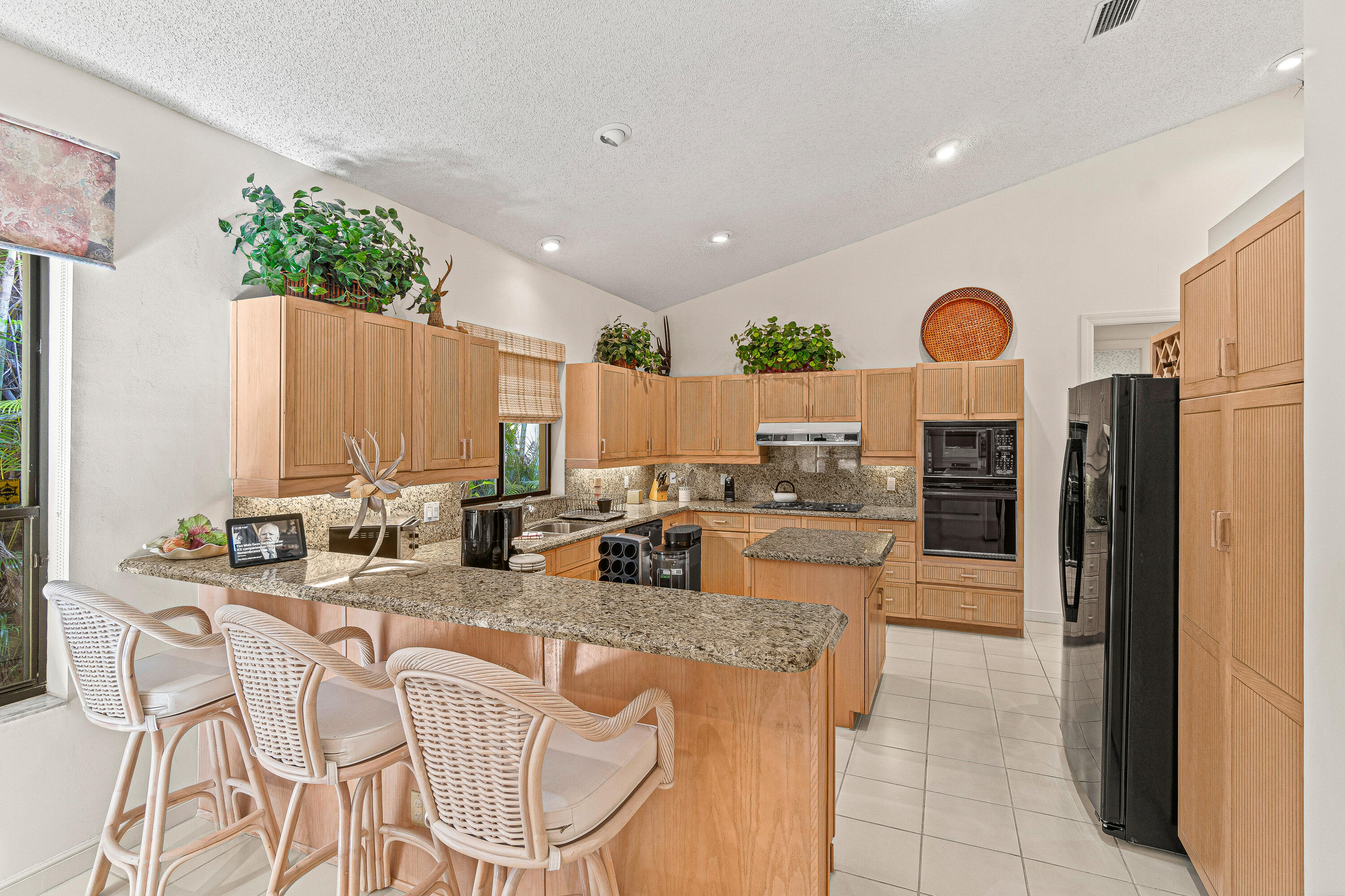 2250 Northwest 59th Street Boca Raton, FL 33496 - Photo 8 of 22 016-2250Northwest59thStreet-BocaRaton-FL