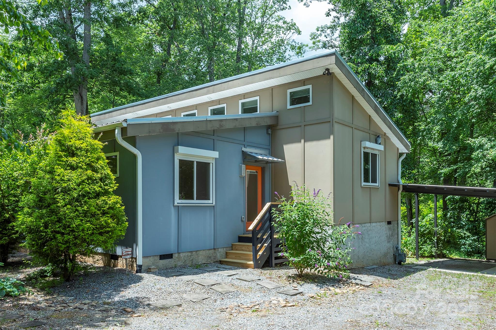 17 Digges Road Asheville, NC 28805 - Photo 9 of 31 Gallery Image 9