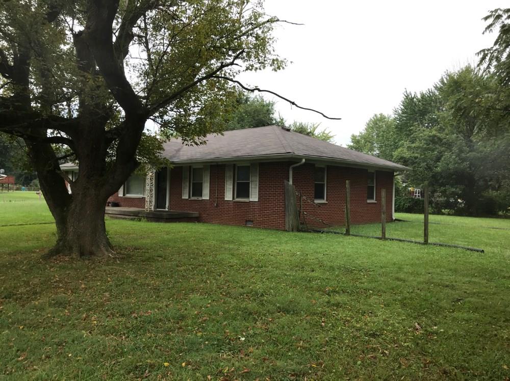 4508 Mann Road Indianapolis, IN 46221 - Photo 2 of 15 Gallery Image 2