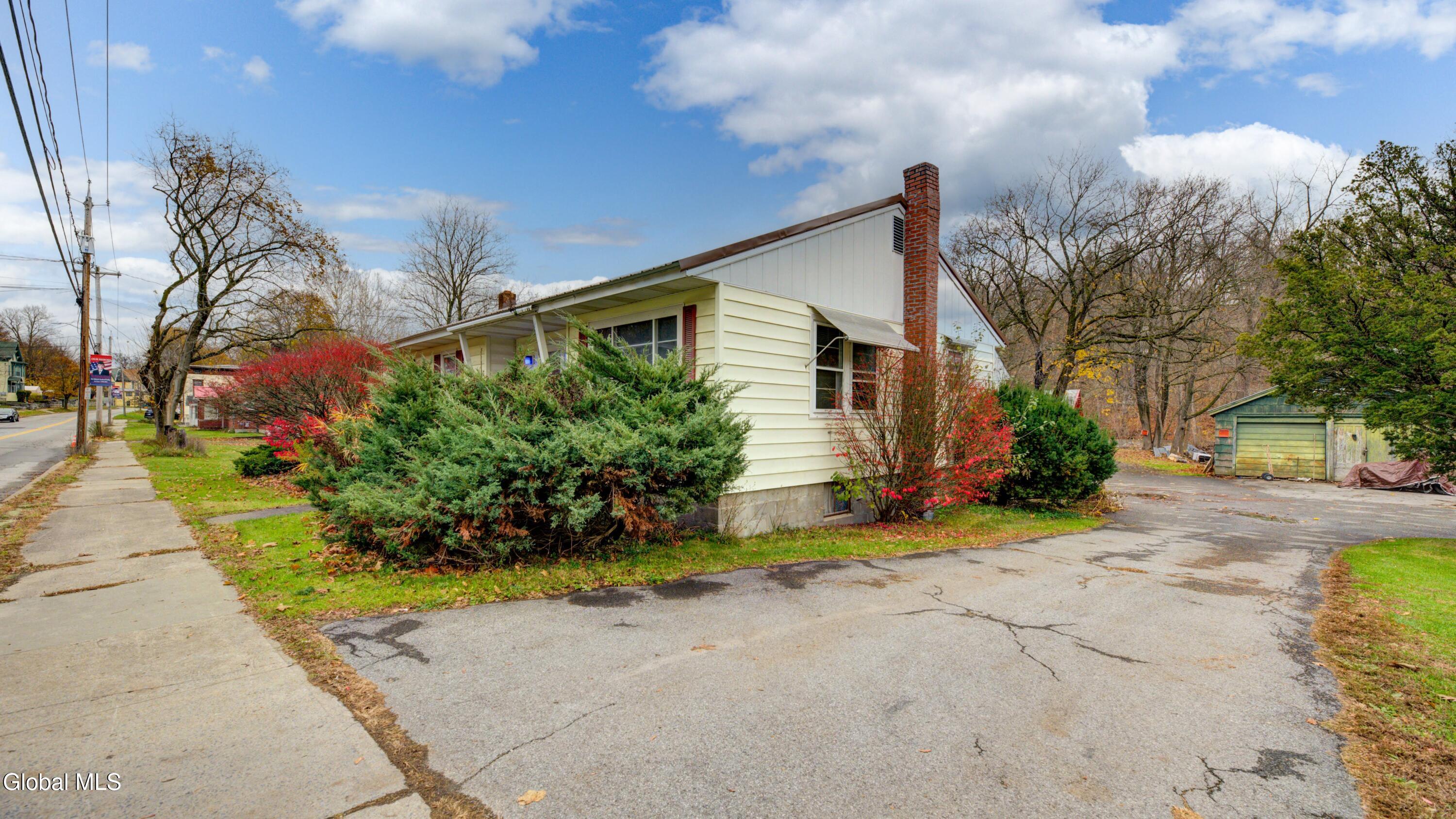 37 Reid Street Fort Plain, NY 13339 - Photo 6 of 32 37 Reid St-26