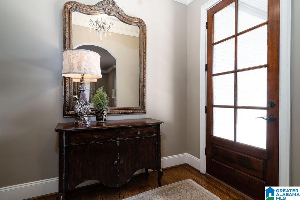2444 Shades Crest Road Birmingham, AL 35216 - Photo 9 of 46