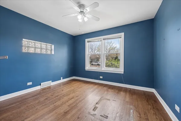 $439,000 | 8136 Kenton Avenue, Skokie, IL 60076