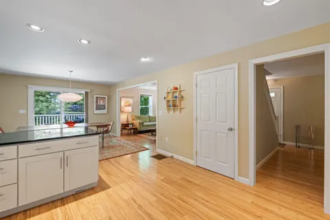 $750,000 | 5 Lloyd Road, Wolfeboro, NH 03894