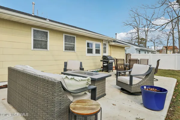 $400,000 | 631 Twin River Drive, Forked River, NJ 08731