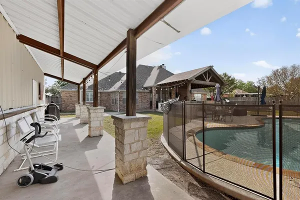 $619,000 | 16036 University Drive, Forney, TX 75126