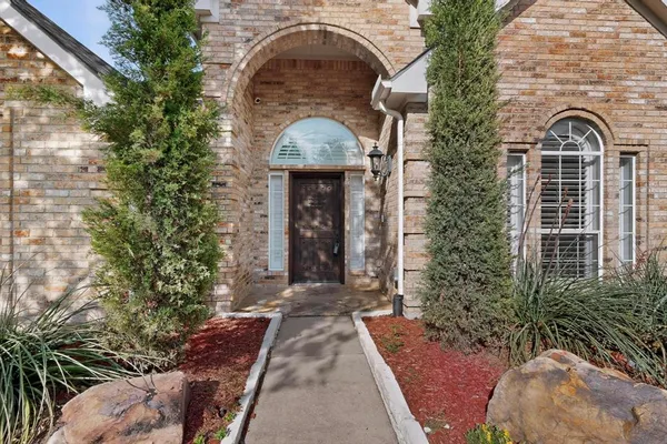 $619,000 | 16036 University Drive, Forney, TX 75126