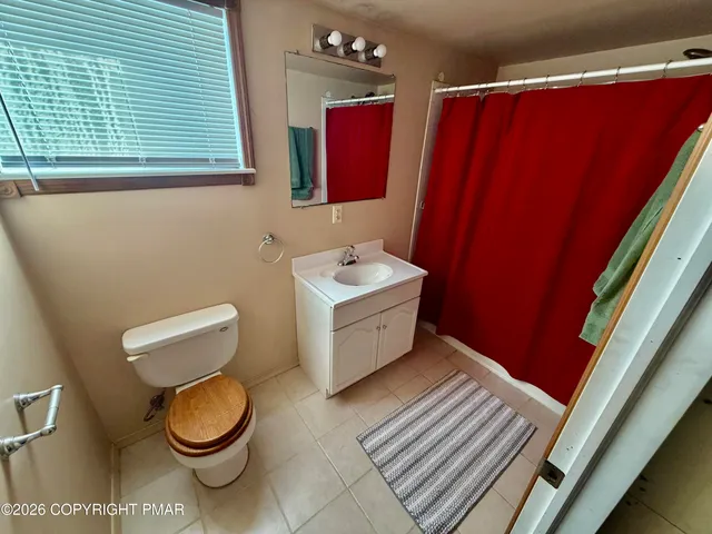 $219,000 | 170 Blackberry Drive, Cresco, PA 18326