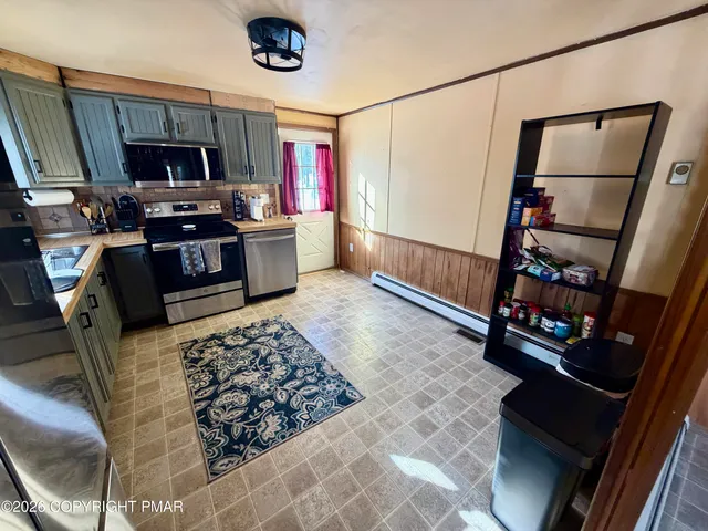 $219,000 | 170 Blackberry Drive, Cresco, PA 18326