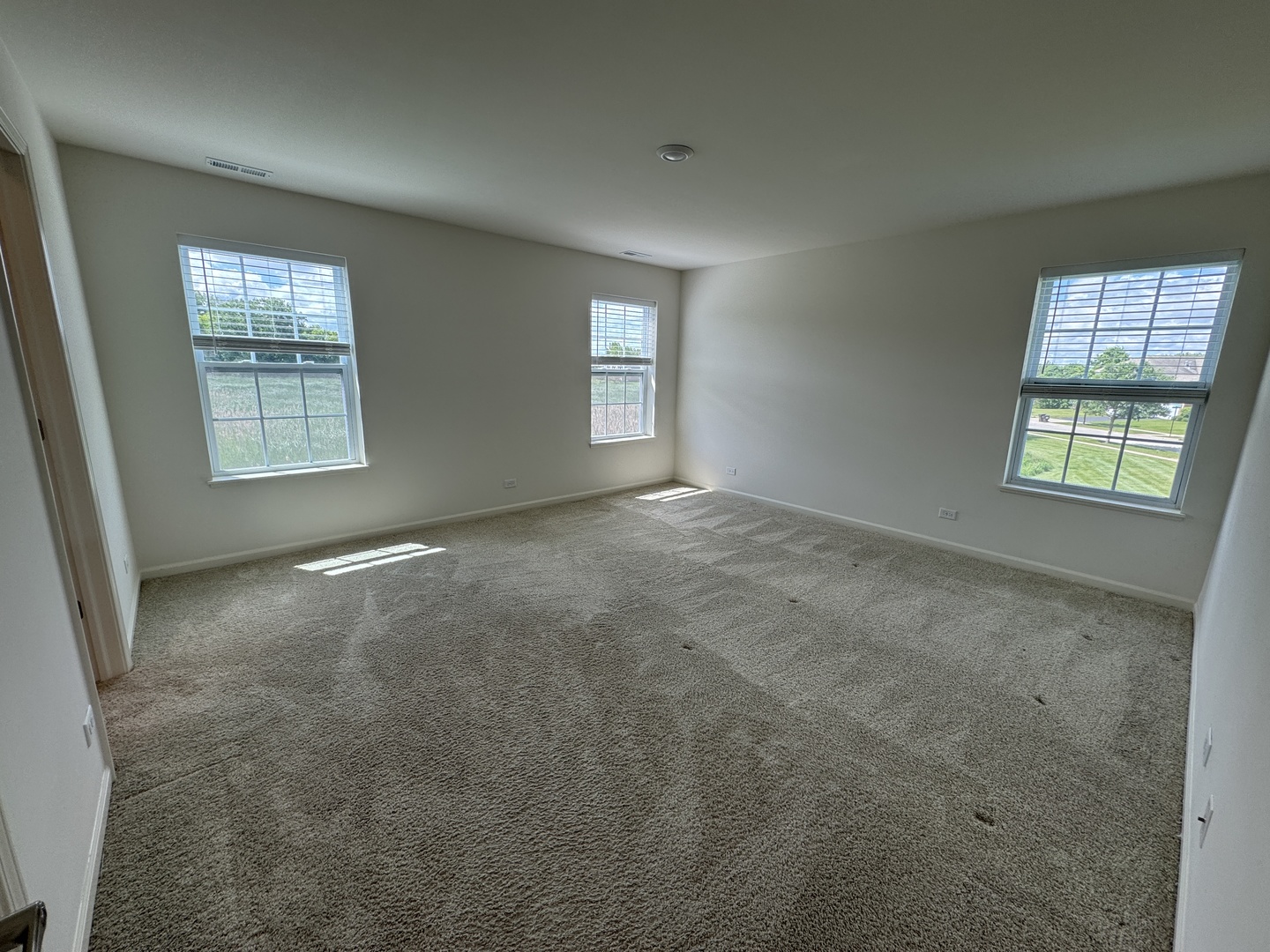 1201 Draper Road McHenry, IL 60050 - Photo 10 of 13