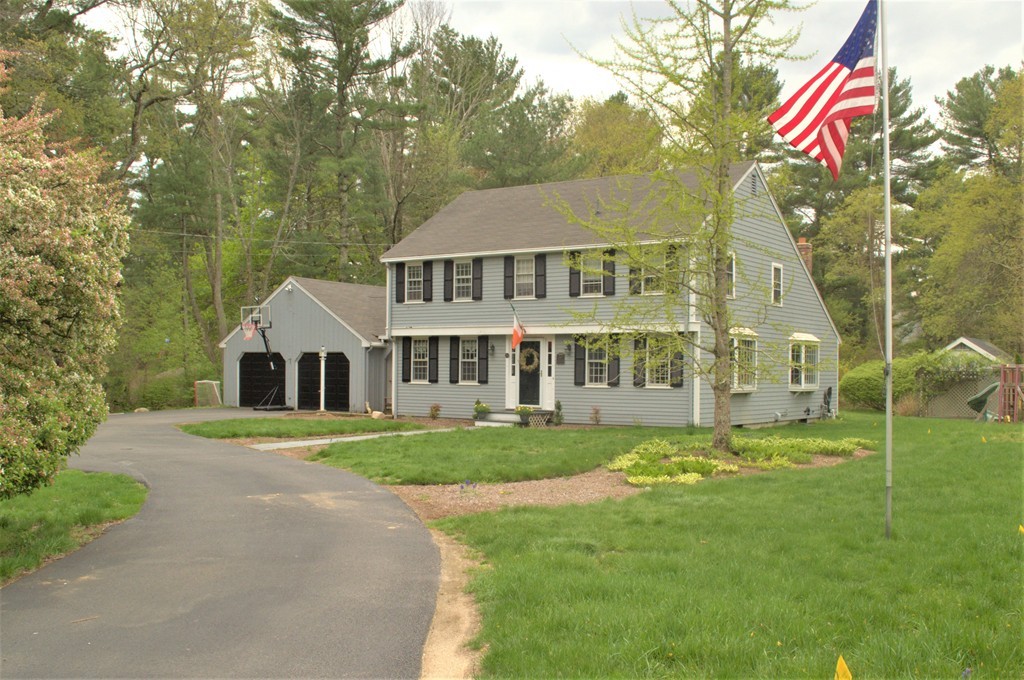 266 Main Street Hanover, MA 02339 - Photo 3 of 29 Gallery Image 3