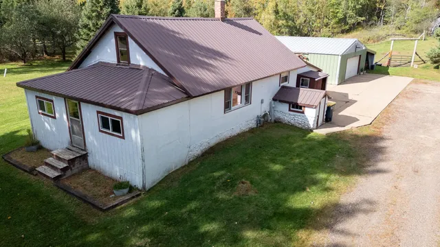 $215,000 | 4680 Elm Street, Laona, WI 54541