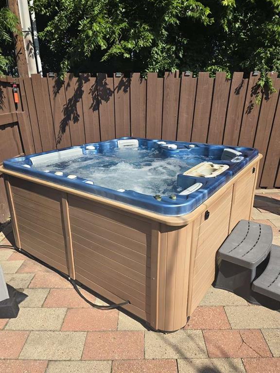 1631 Stratford Lane Duncanville, TX 75137 - Photo 4 of 9 a view of a backyard with a sink