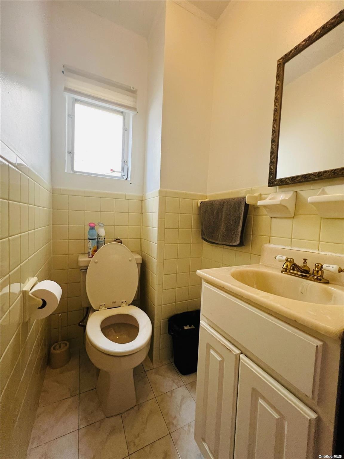 89-07 91st Avenue Queens, NY 11421 - Photo 6 of 8 1st Floor Half Bathroom