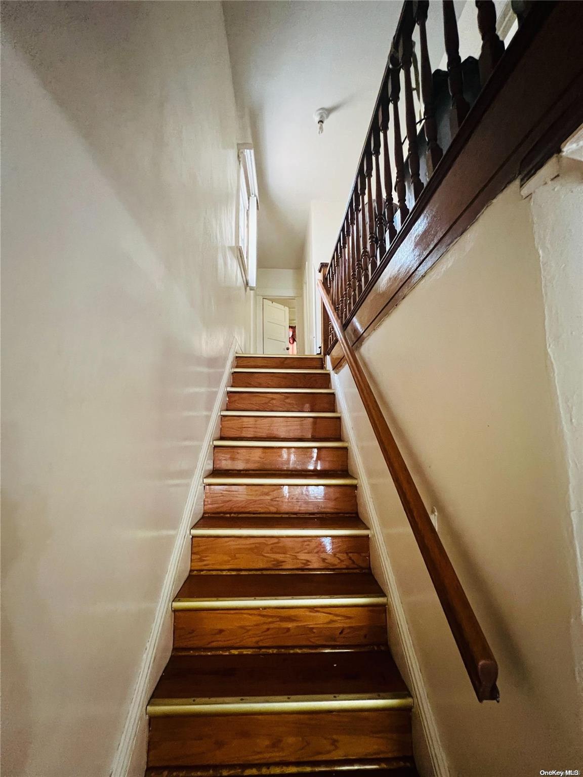 89-07 91st Avenue Queens, NY 11421 - Photo 7 of 8 Stair