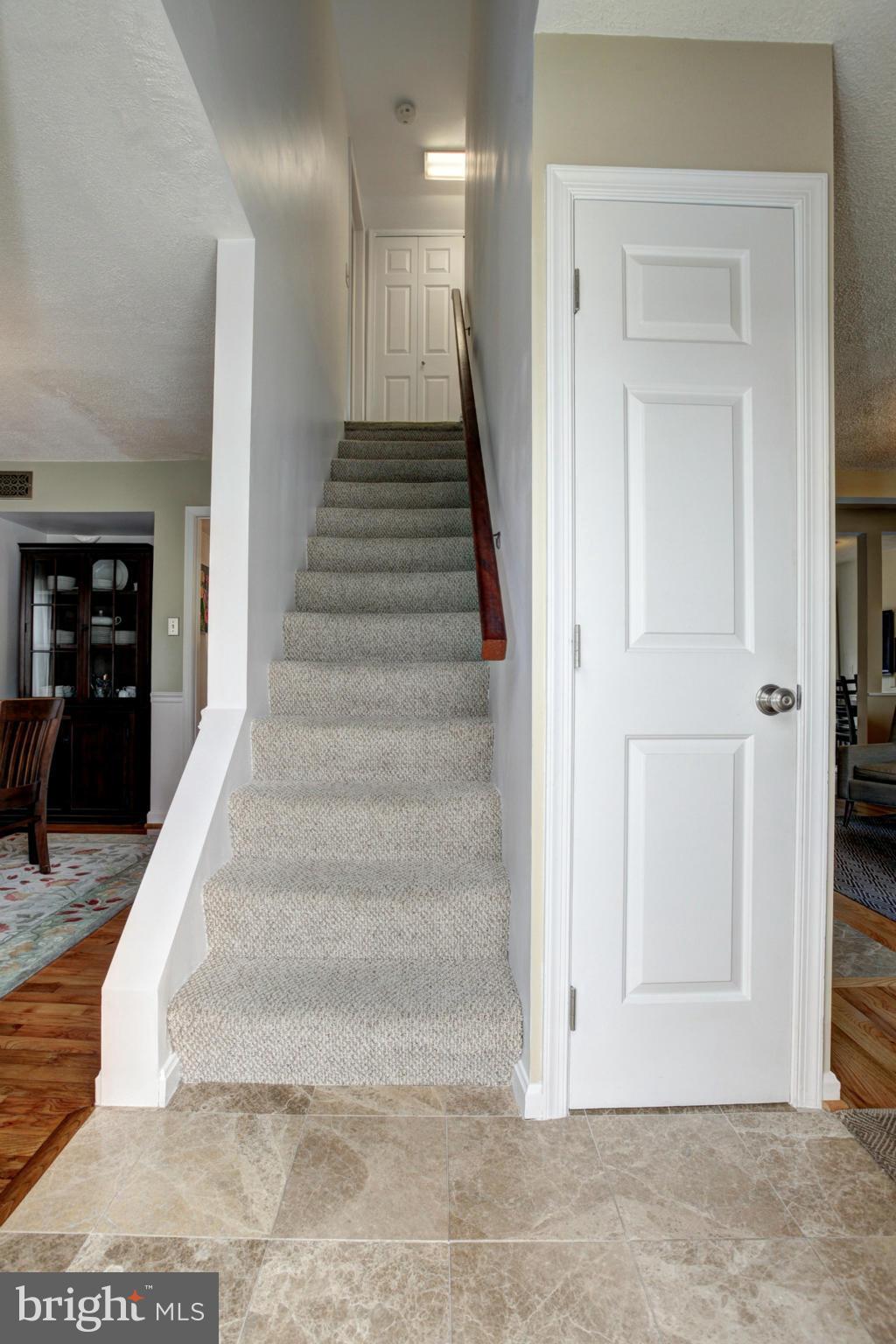 108 Calvert Road Rockville, MD 20850 - Photo 3 of 30 Interior (General)