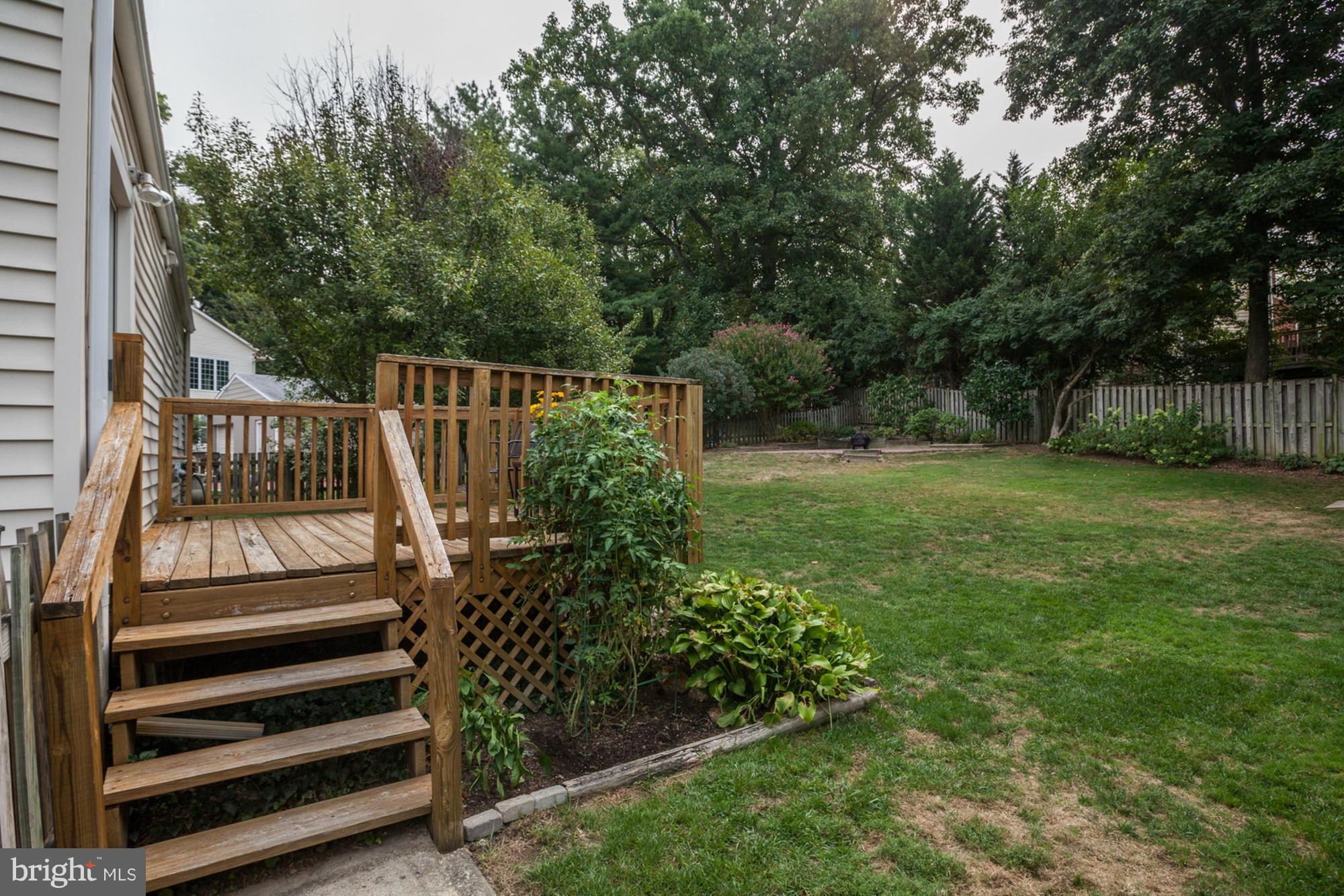 108 Calvert Road Rockville, MD 20850 - Photo 26 of 30 Exterior (Rear)