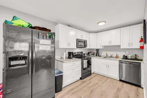 $540,000 | 431 Southwest 1st Avenue, Boynton Beach, FL 33435