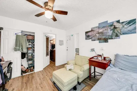 $540,000 | 431 Southwest 1st Avenue, Boynton Beach, FL 33435