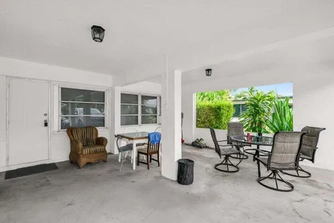 $540,000 | 431 Southwest 1st Avenue, Boynton Beach, FL 33435