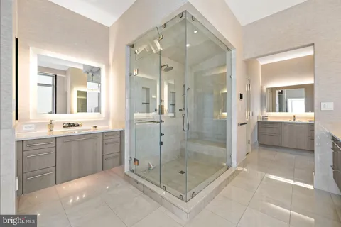 $6,500,000 | 130 South 18th Street, Unit 3102, Philadelphia, PA 19103