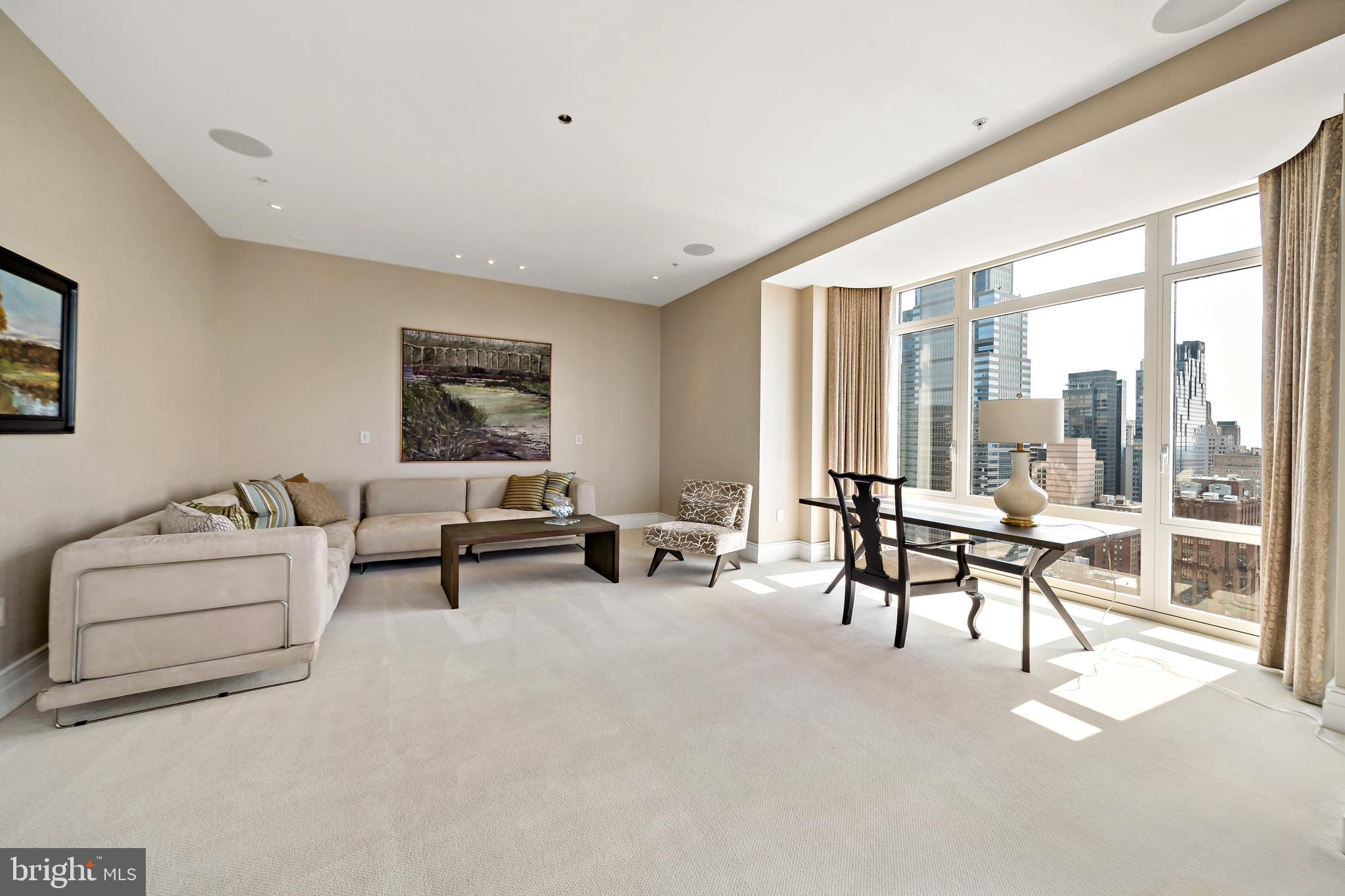 130 South 18th Street, Unit 3102 Philadelphia, PA 19103 - Photo 28 of 43 Additional Den/Office