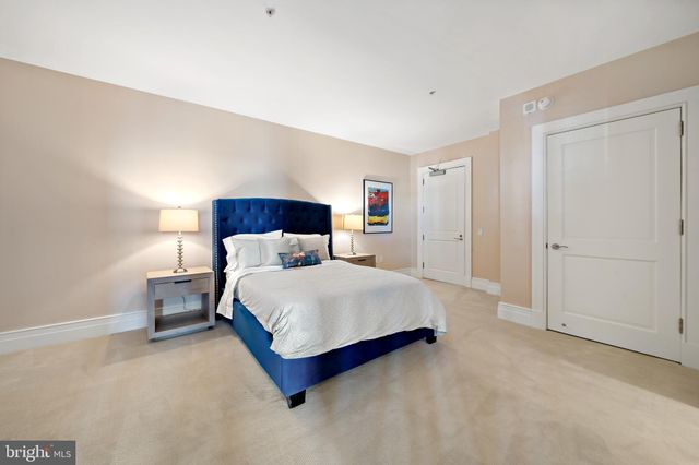 $6,500,000 | 130 South 18th Street, Unit 3102, Philadelphia, PA 19103