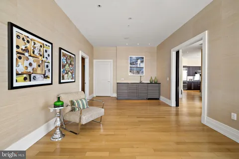 $6,500,000 | 130 South 18th Street, Unit 3102, Philadelphia, PA 19103