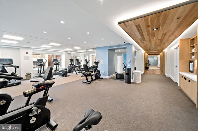 $6,500,000 | 130 South 18th Street, Unit 3102, Philadelphia, PA 19103