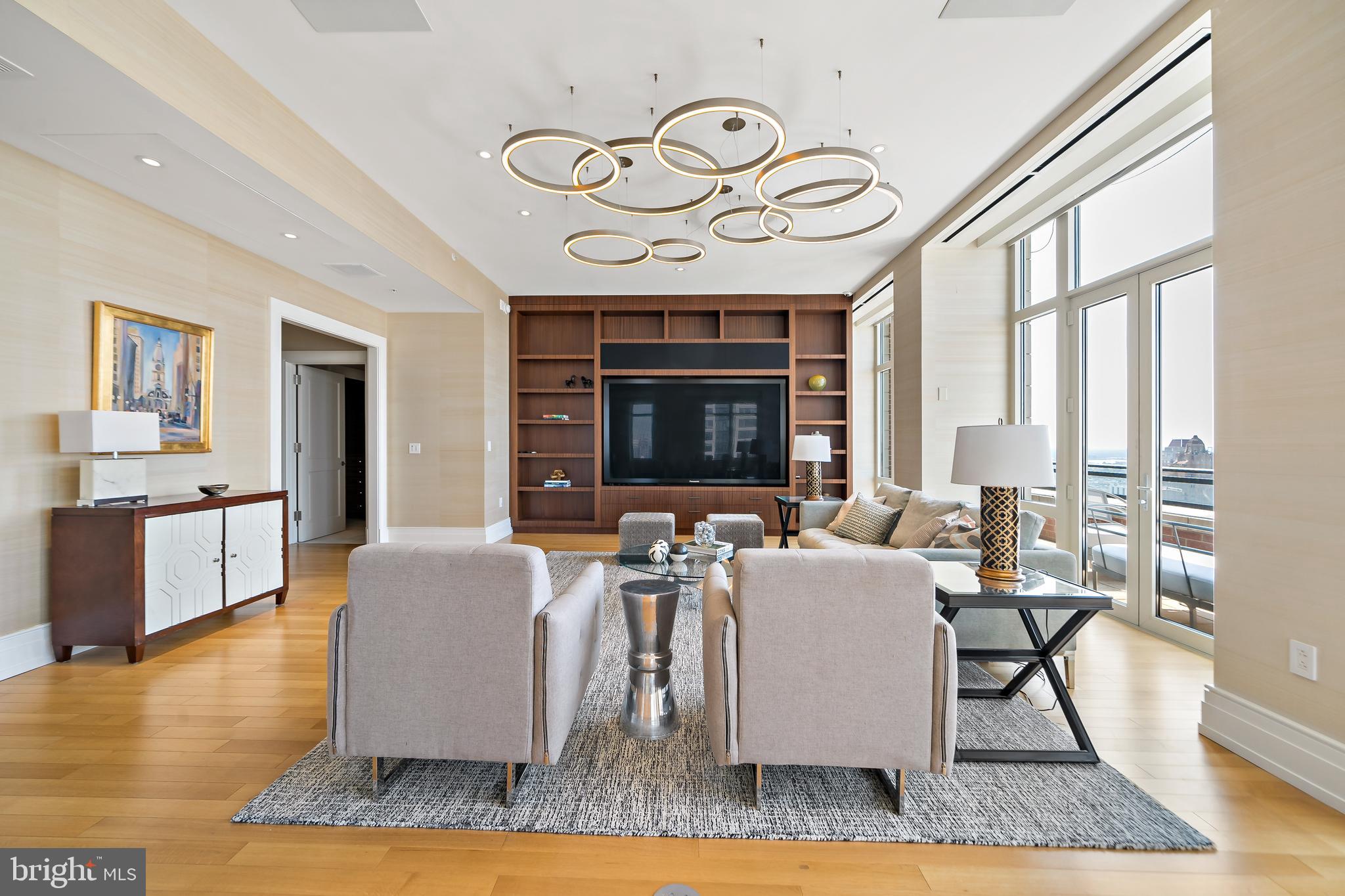 130 South 18th Street, Unit 3102 Philadelphia, PA 19103 - Photo 8 of 43 Theater Style Television Watching