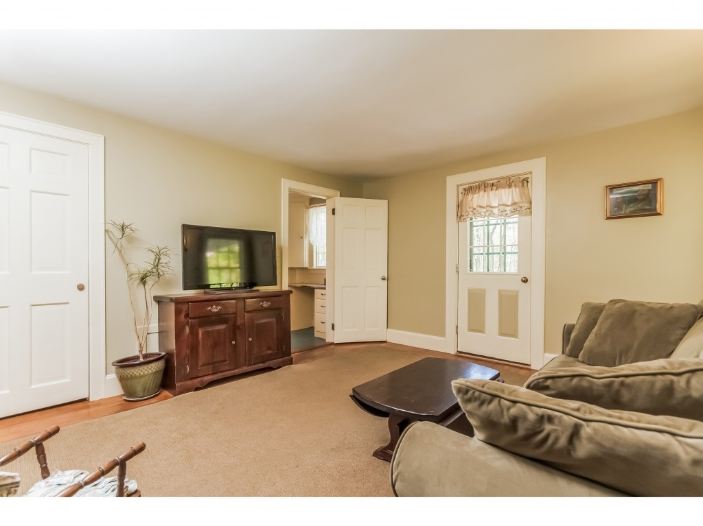 27 Westbourne Road Concord, NH 03301 - Photo 14 of 36 Gallery Image 14