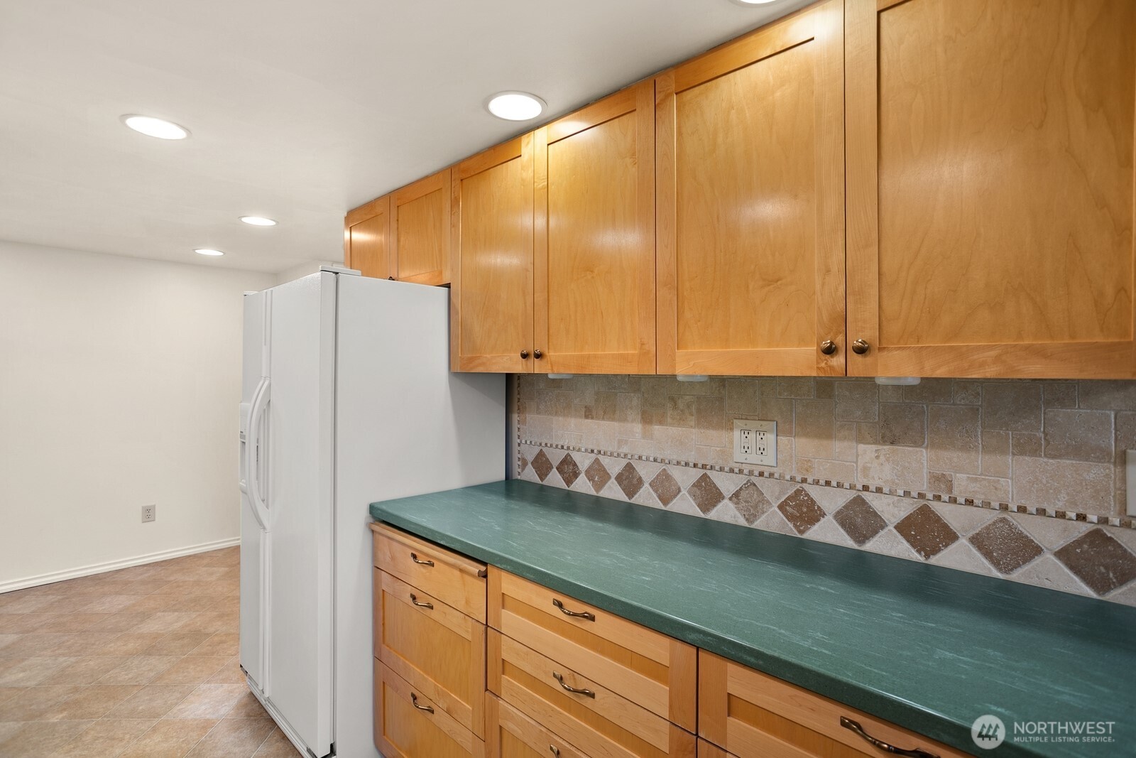 616 South 25th Street Renton, WA 98055 - Photo 14 of 34 Gallery Image 14