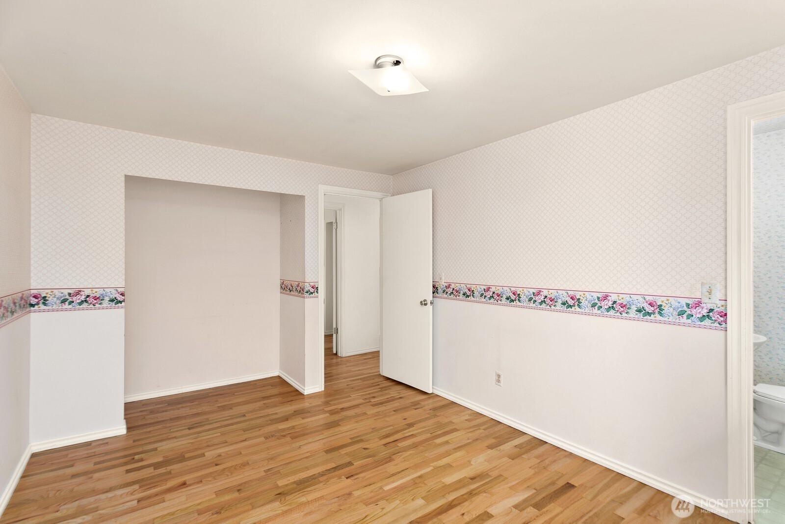 616 South 25th Street Renton, WA 98055 - Photo 28 of 34 Gallery Image 28