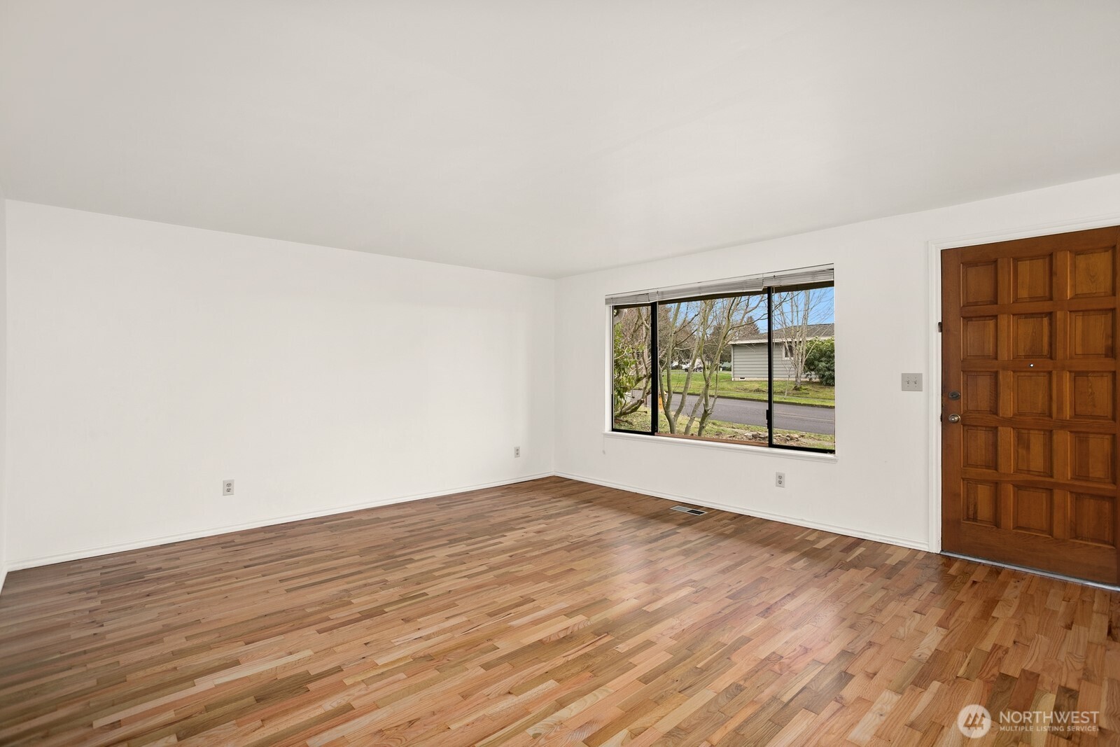 616 South 25th Street Renton, WA 98055 - Photo 8 of 34 Gallery Image 8