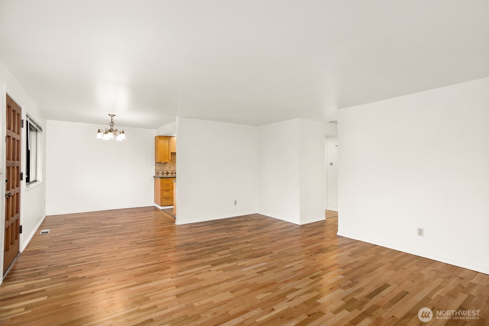 616 South 25th Street Renton, WA 98055 - Photo 10 of 34 Gallery Image 10