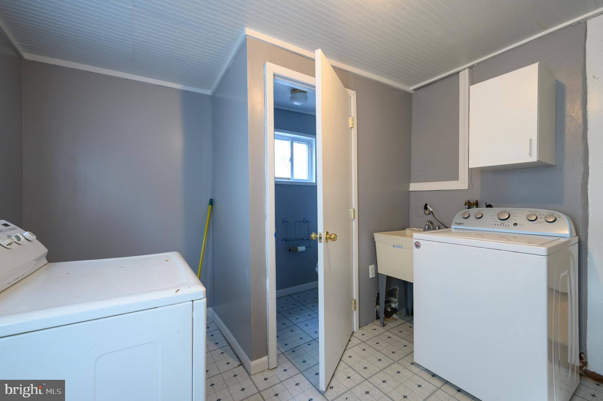423 Ripka Street Philadelphia, PA 19128 - Photo 14 of 25