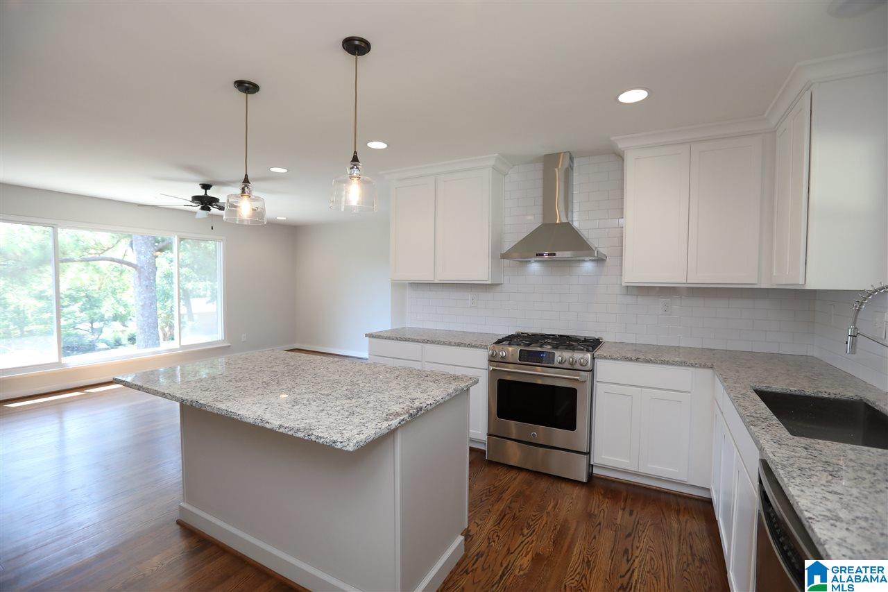 1808 Mission Road Vestavia Hills, AL 35216 - Photo 3 of 33