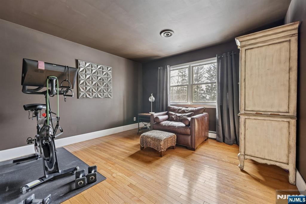 910 Huron Road Franklin Lakes, NJ 07417 - Photo 19 of 41