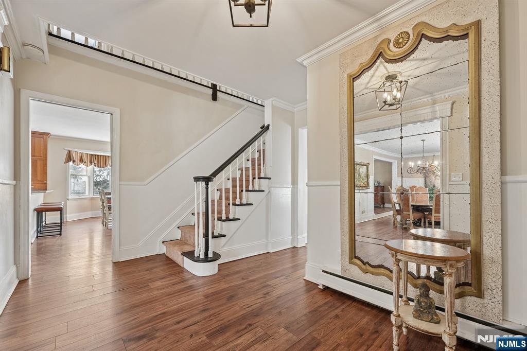 910 Huron Road Franklin Lakes, NJ 07417 - Photo 5 of 41